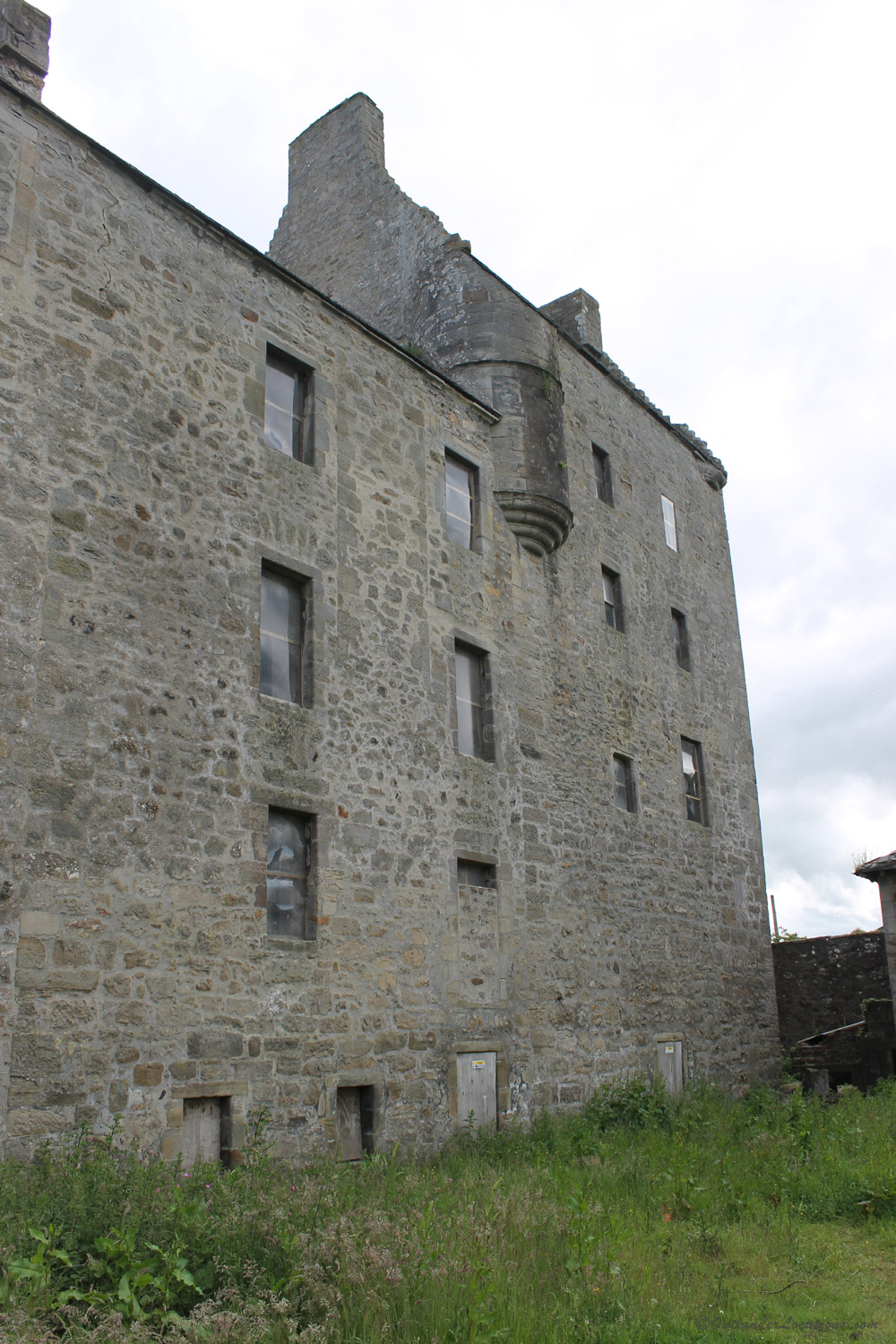 Midhope Castle / Lallybroch Outlander Locations
