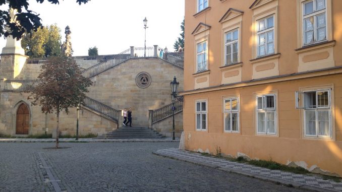 Na Kampe, looking at Charles Bridge